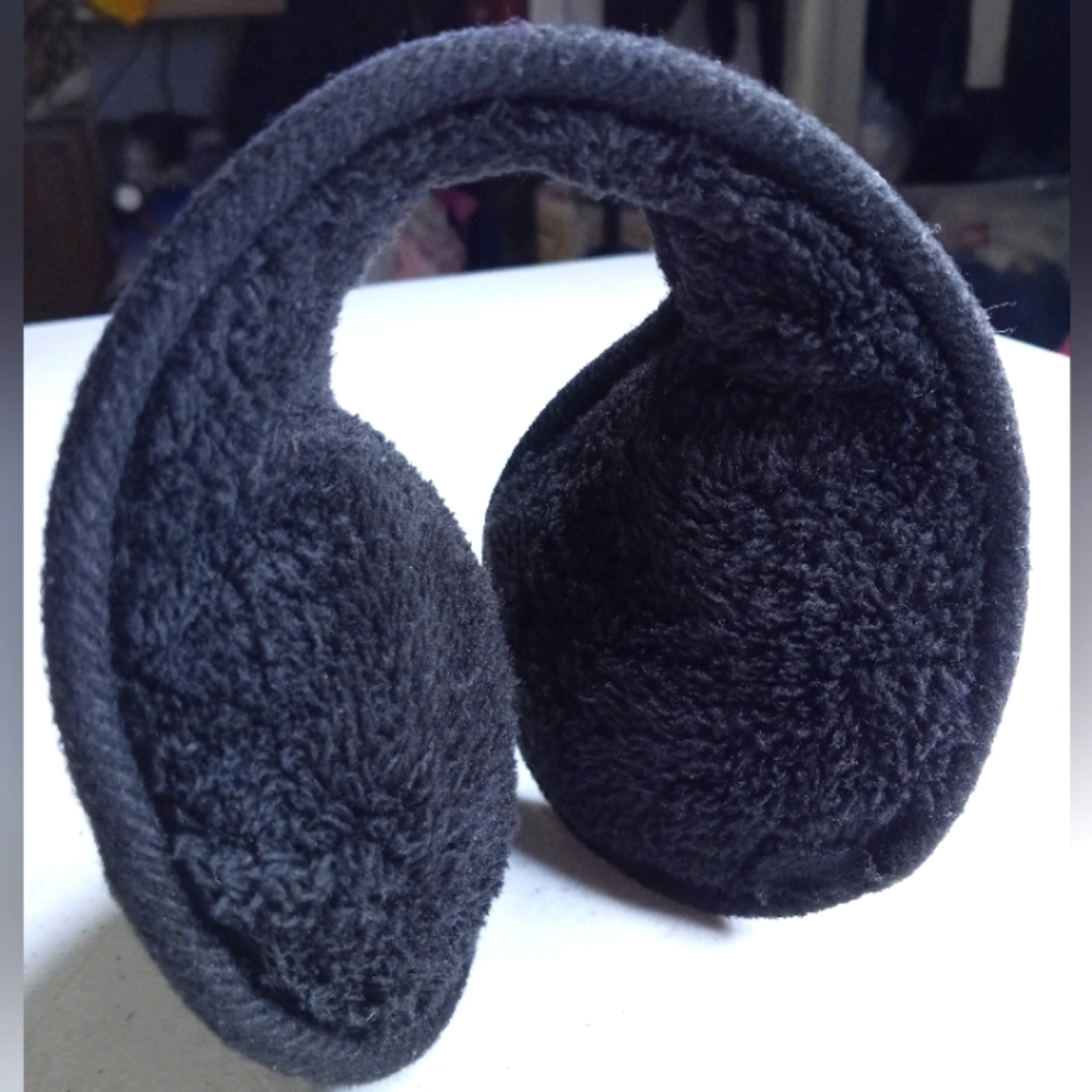 Vintage earwarmers fleece black one size.